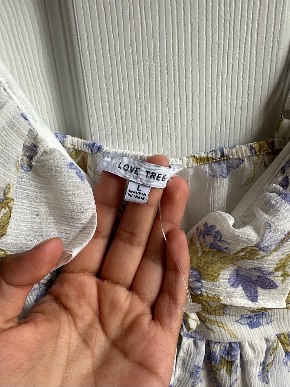 Love Tree White Floral Ruffle Tie-Front Cami with Blue and Olive Print - Picture 2 of 3